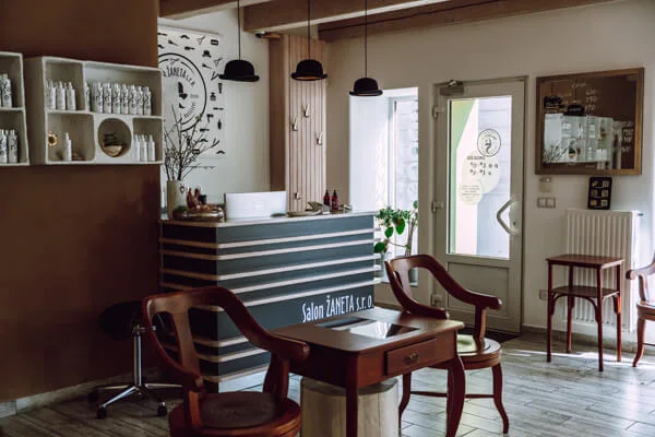 Salon